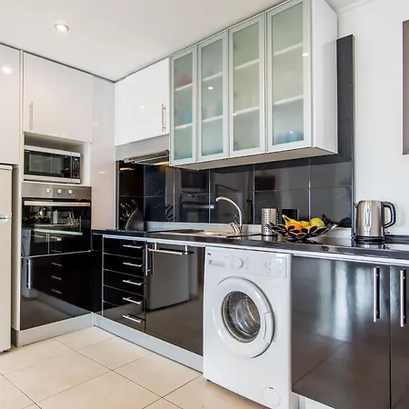 Apartment Chaleureux Et Lumineux Proche